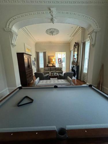 Captain Jacks Guest House in บรูคเฮฟเวน