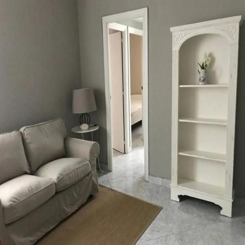 Appartamento con 2 camere da letto a Vermezzo , Maggio
