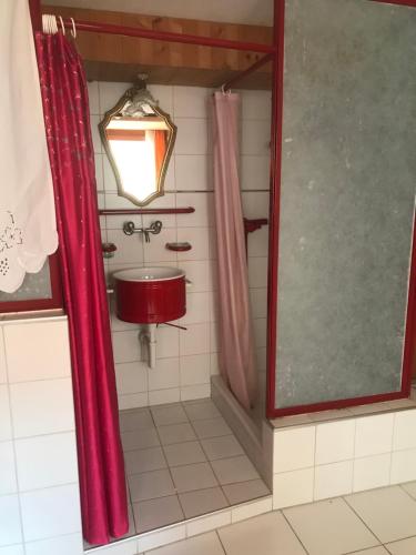 Studio 45 m2, mit separatem Eingang in Bellmund, Schweiz