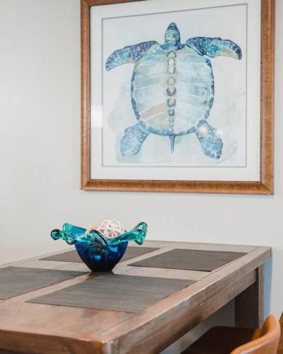 Bayside Villa -2BR Beachfront FREE parking in San Diego, USA