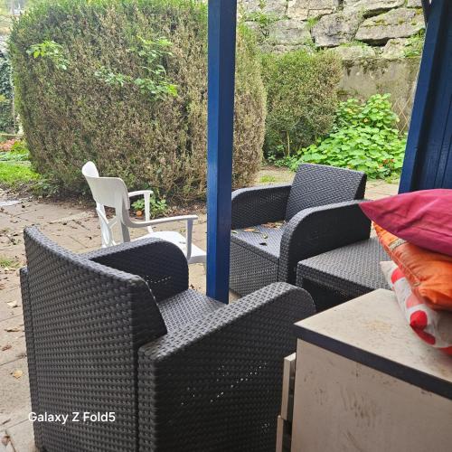 Einliegerwohnung im Jugendstil-Haus Einliegerwohnung im Jugendstil-Haus