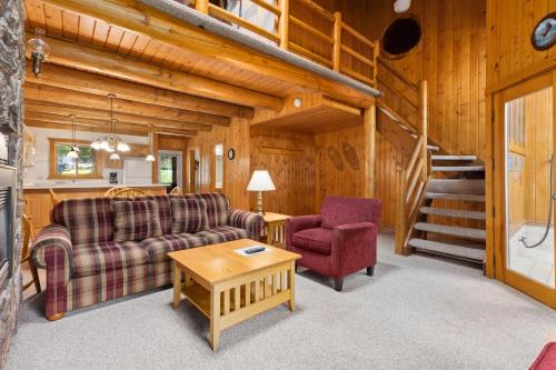 The Lodges at Breezy Point