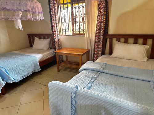 1 twin bed