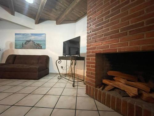 Linda Casita con huerto en pipiol in San Miguel, Mexico