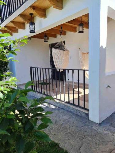 Linda Casita con huerto en pipiol in San Miguel, Mexico