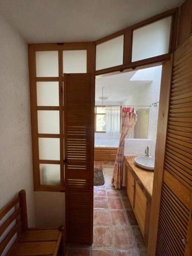 Hermosa Casa en Valle de Bravo in Valle de Bravo, Mexico
