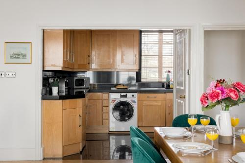 PickThePlace Lancaster gate - image 7