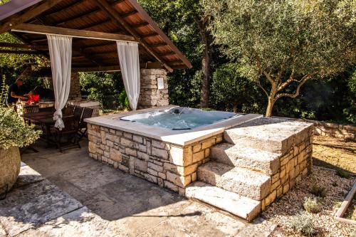 設施, Villa Uljar with additional Chalet - exclusive Istria, Jakomici in 卡森