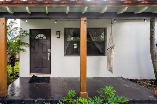 3BR Fort Lauderdale Home with Private Pool & Patio in Fort Lauderdale, USA