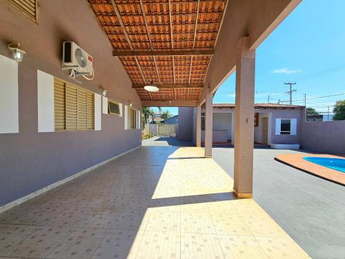 Casa com piscina e churrasq prox paraguai itaipu