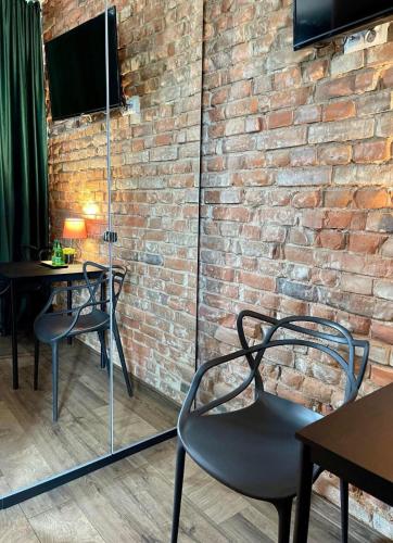 라진 Restauracja Pałacowa Apartamenty (Restauracja Palacowa Apartamenty) 2성급 호텔 스위트룸