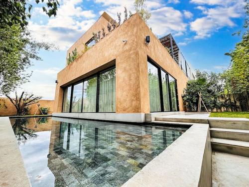 Luxury 4BR Villa With Pool, Amelkis
