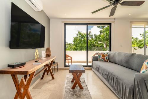 2 BD with Balcony Gym Rooftop Pool, Tulum (foto 3)