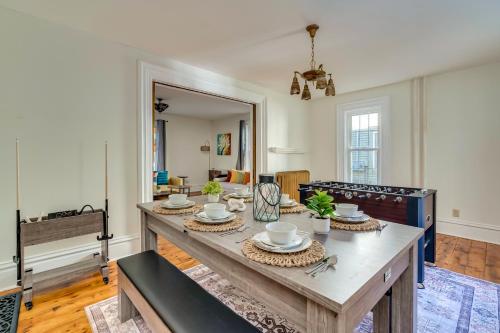 สิ่งอำนวยความสะดวกเพื่อการสันทนาการ, Downtown Spacious Family Oasis in แคนตัน