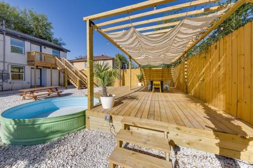 Modern Houston Hideaway in Houston, USA