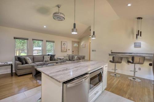 The Grove Park Chateau in Knight Park-Howell Station