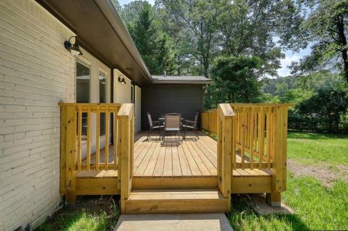 The Grove Park Chateau in Knight Park-Howell Station