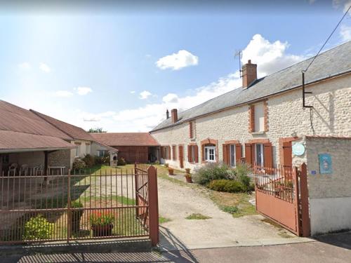 Charmante Longère Gâtinaise - Cour et Jardin Clos, Proche Paris et Orléans - FR-1-590-73 (Charmante Longere Gatinaise - Cour et Jardin Clos, Proche Paris et Orleans - FR-1-590-73) in 퐁텐블로 시내