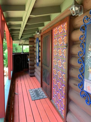 ROMATIC WATERFALL CABIN in the Rainforest in Kukuihaele (HI)