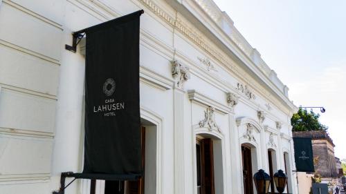 . Casa Lahusen