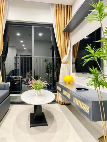 Two-Bedroom Apartment with Sea View image 5