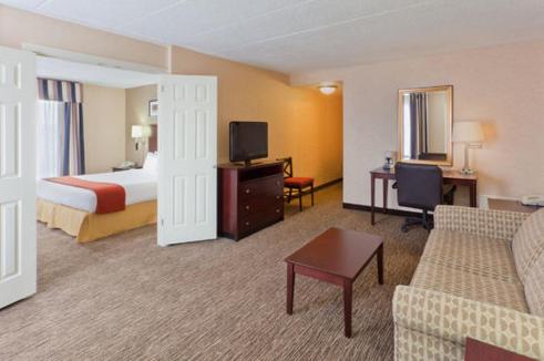 Holiday Inn Express Seaford-Route 13 Seaford (DE)