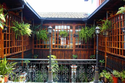 Apart Hotel Loma Chica Quito in San Marcos