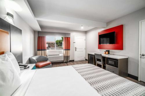 Rodeway Inn South Gate - Los Angeles South in South Gate, USA