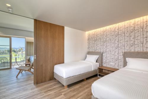 Utopia Blu Hotel - image 11