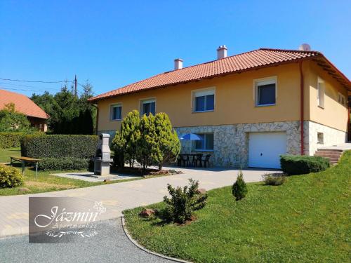 Jázmin Apartmanház, Szentgotthárd