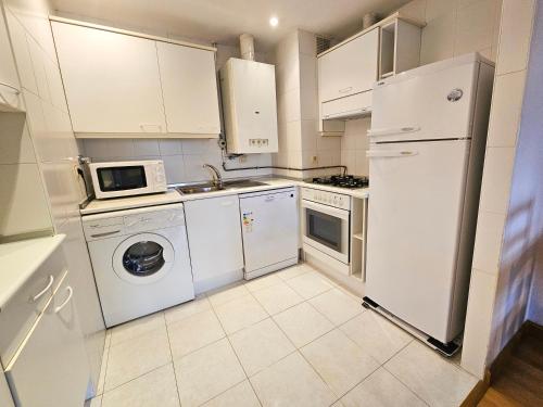 Apartamentos 3000 Formigal - 주방
