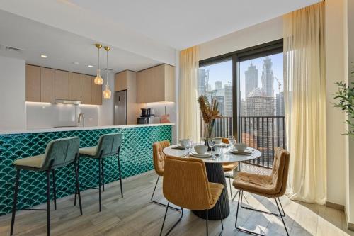 Stunning 1 bedroom Apartment w Burj Khalifa View, Dubái (foto 7)