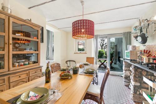 Iekārtas, La Maison Du Lac - 50 meters from Lake , Private Parking&BBQ - Happy Rentals in Monvalle