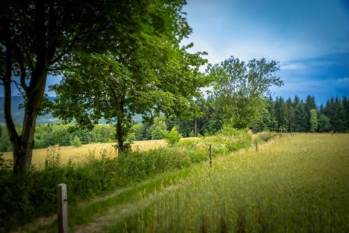 A környék, Ostoja w Górach (Ostoja w Gorach) in Harbutowice