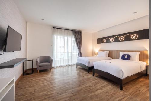 room detail thumbnail 0