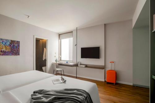 M Village Hotel Da Nang Centre, a brand of Modern Village Lifestyle Room Type - Deluxe Comfort Twin Room