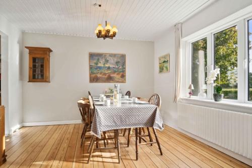 Facilities, Renovated Home In Rural Idyll Close To The Beach in Arosund