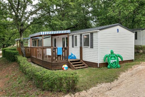 Mobile Home Mars room in Albatross Mobile Homes on Valamar Camping Lanterna