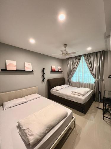 Lake-view House with Natural Vibes, Putrajaya