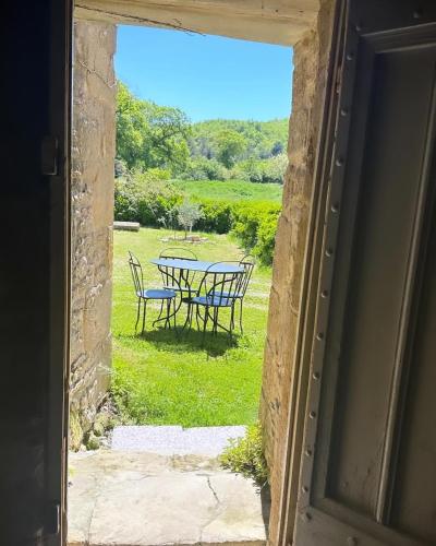 Apkārtne, Le Domaine de Pépé (Le Domaine de Pepe) in Plavilla