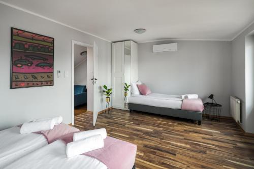 Corner Apartments, Kraków
