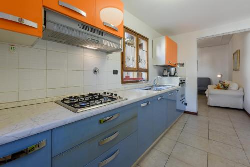 One-Bedroom Apartment image 10