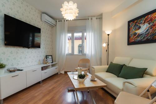 tuGuest Maestro Breton Apartment, Granada