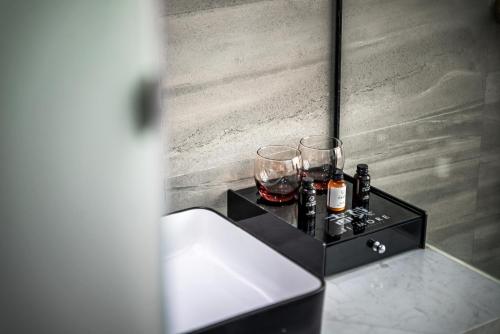 TOWO上品酒店(西安1号线开远门地铁站店) TOWO上品酒店(西安1号线开远门地铁站店)