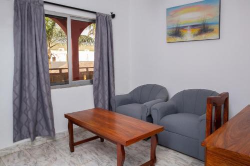 Twin room, pool view