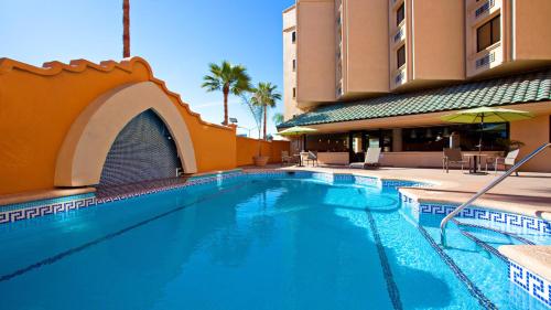 607624963 Holiday Inn Tijuana Zona Rio by IHG