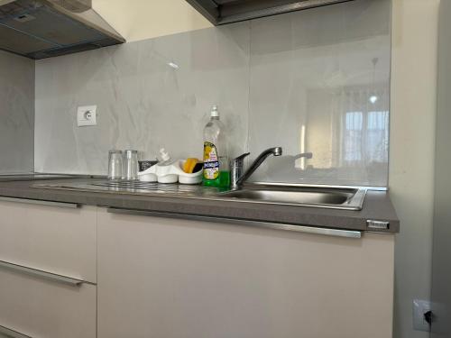 Apartament Todhe - Gjiri Lalezit 500m from the beach in Plazhi San Pietro