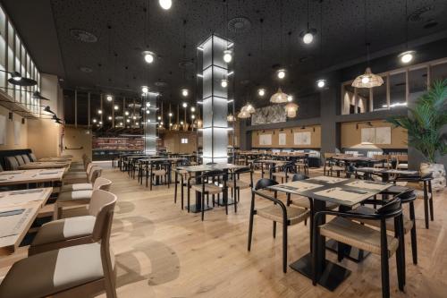 Essen und Erfrischungen, Hotel SB Win 4 Sup in Barcelona