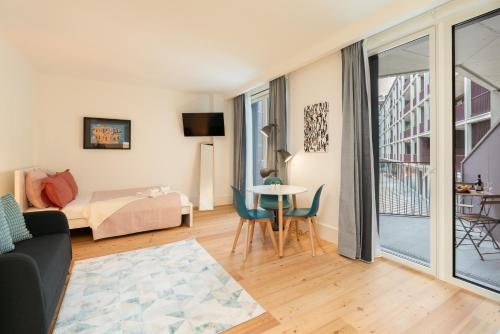 Urban Stylish Studio with Balcony, Porto