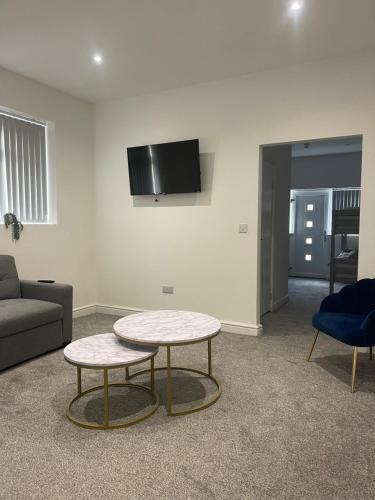 Ground Floor - Balmoral Stays - Apartment 2 - Sleeps 6 Free WiFi, Blackpool